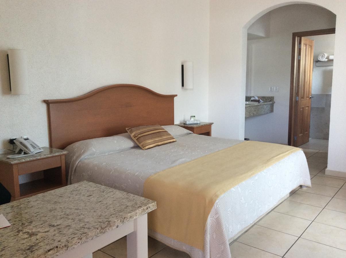 Hotel Fuerte Real Ciudad Guzman Pokój zdjęcie